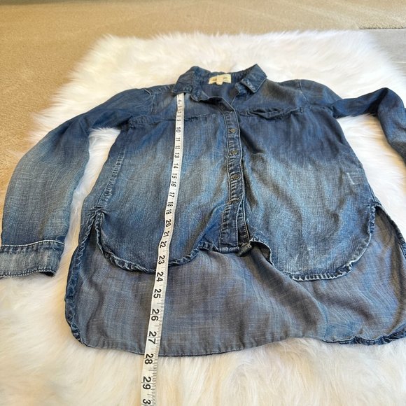 cloth & stone Anthro Buttoned Shirt Denim Chambray Boho Western XS #B2030-549 - Picture 4 of 10